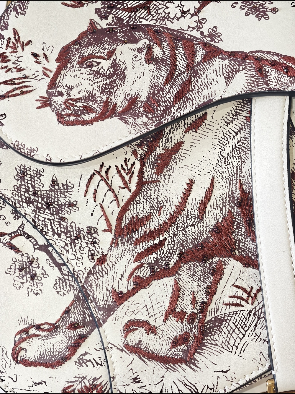 Dior Saddle Bag   Tiger Toile De Jouy Print Saddle Handbag - Picture 8 of 14